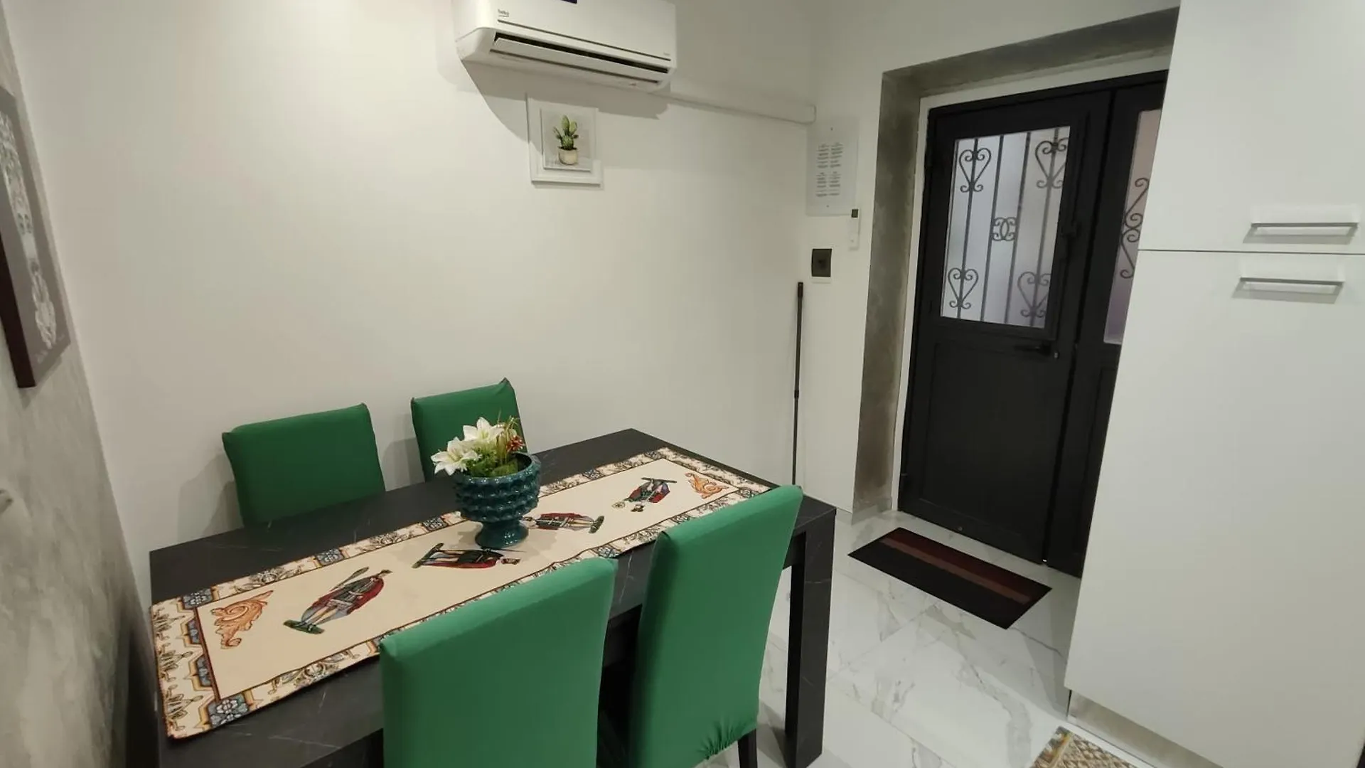La Casetta Di Davide Palermo Apartment